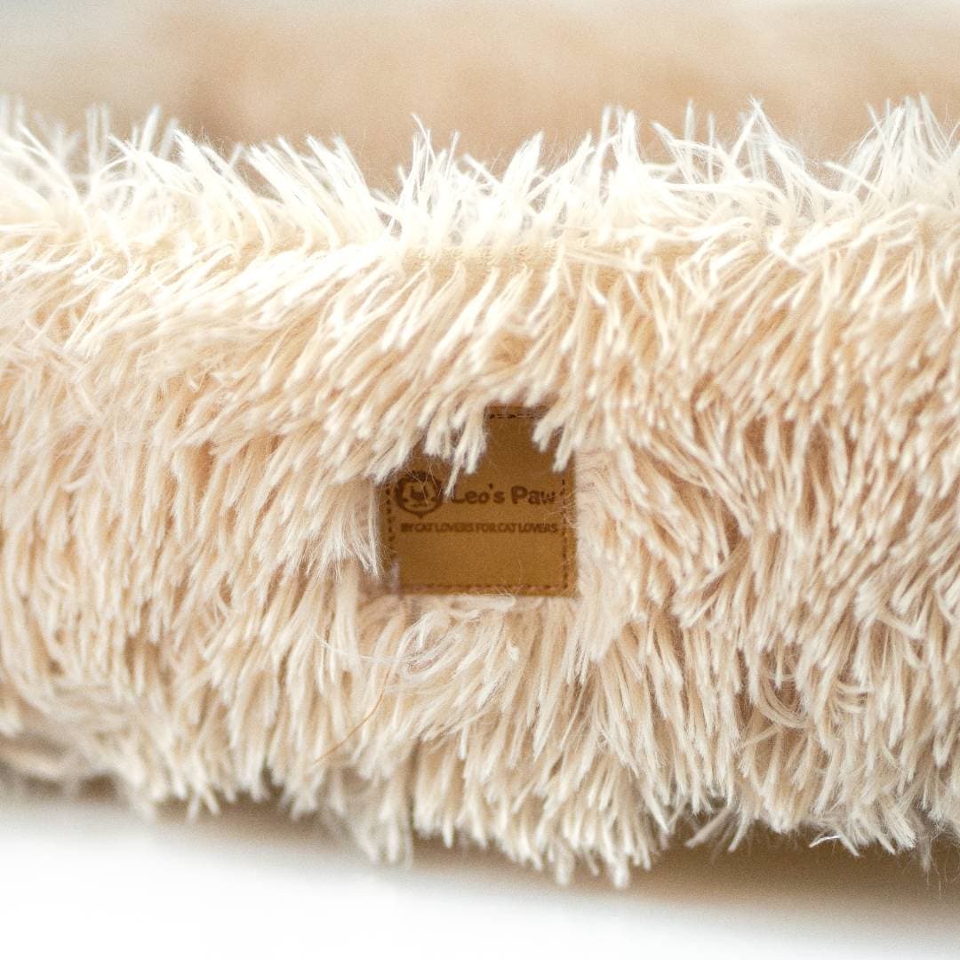 2-in-1 Scratching Cat Bed 11